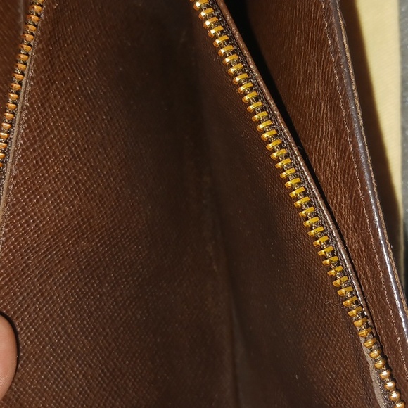 Louis Vuitton Sarah Damier Ebene Wallet - Picture 10 of 15